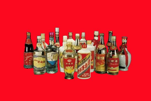 临沧市双江回收十八老酒.jpg